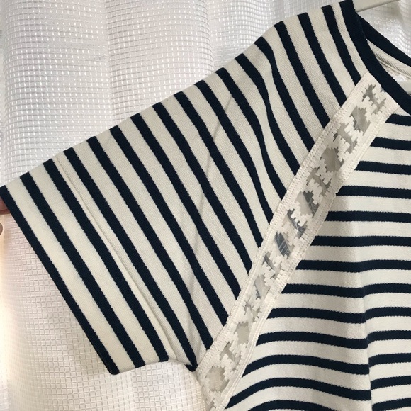 Old Navy Top - Picture 4 of 5